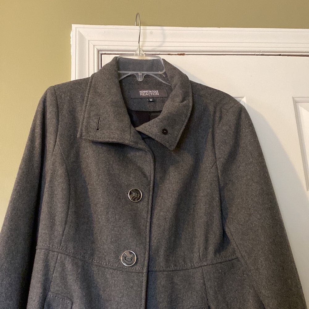 Coat - Picture 3 of 13
